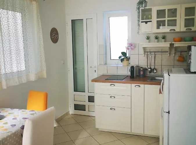 Prosperina Hvar Διαμέρισμα *